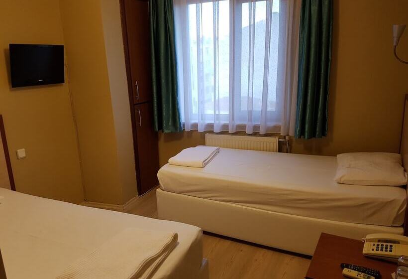 标准间, Crowded House