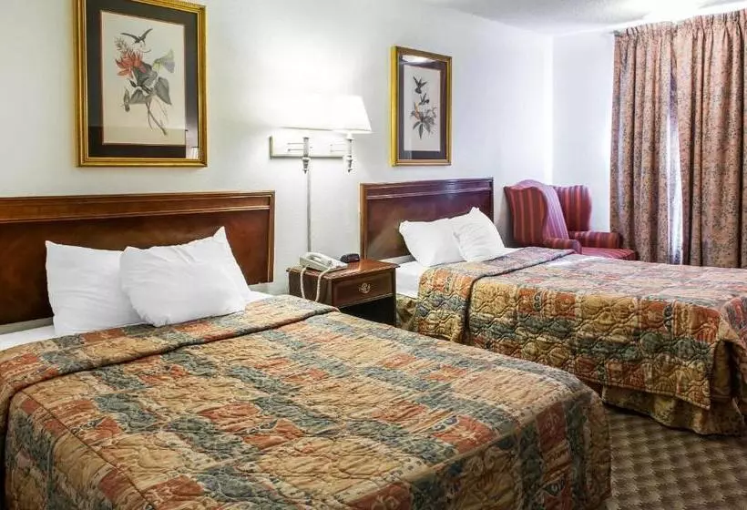 ２ダブルベッドのスタンダードルーム, Econo Lodge