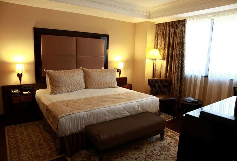 اتاق لوکس, Ramada Plaza By Wyndham Gevgelija