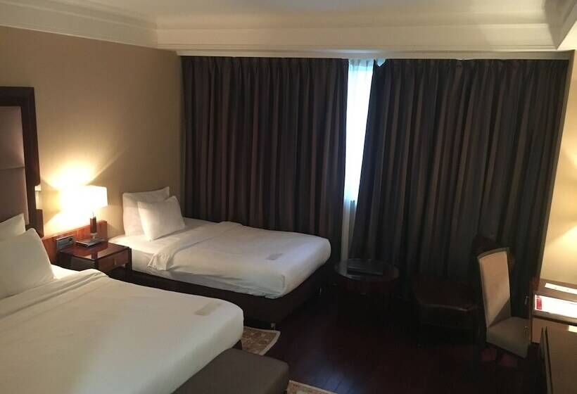 اتاق لوکس, Ramada Plaza By Wyndham Gevgelija