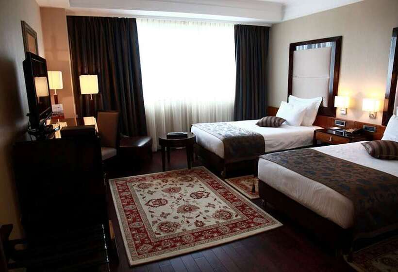 اتاق لوکس, Ramada Plaza By Wyndham Gevgelija