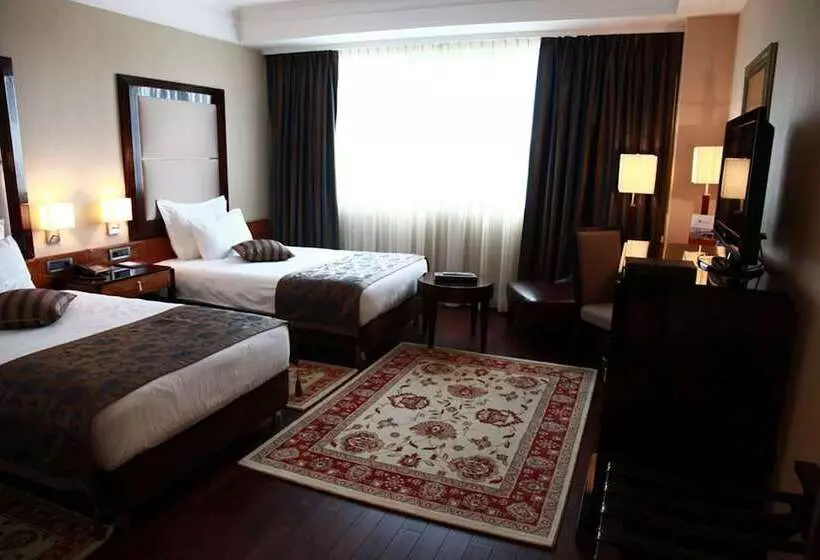 اتاق لوکس, Ramada Plaza By Wyndham Gevgelija