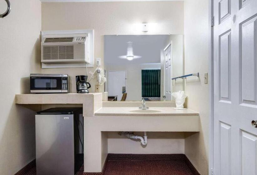 Стандартный Номер Кровать Кинг, Rodeway Inn & Suites Blythe I 10
