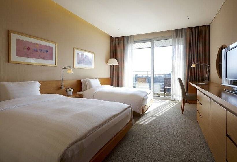 패밀리 룸, Rolling Hills