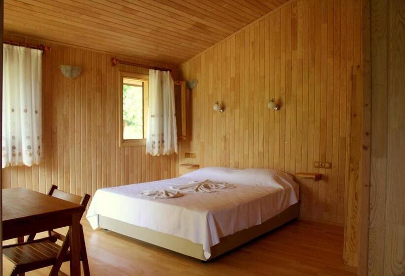 بانگلوی استاندارد, Sera Pansiyon