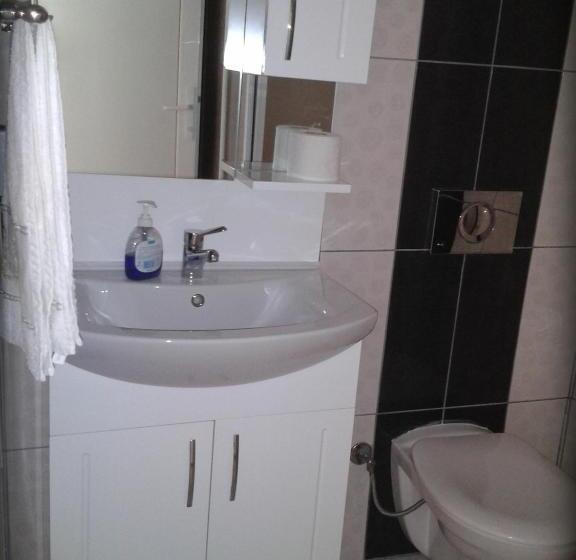 آپارتمان 2 خوابه, Sera Pansiyon