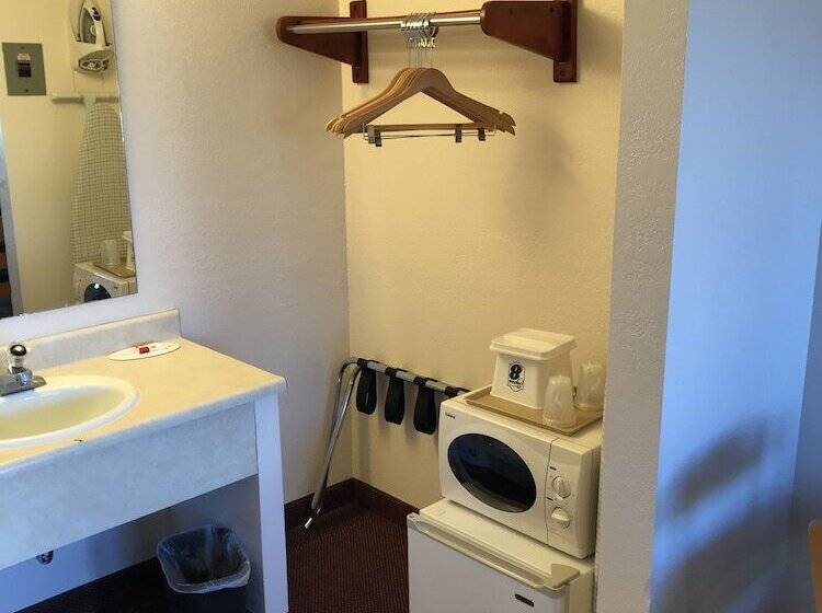 2ダブルベッドのスタンダードルーム, Super 8 By Wyndham Evanston