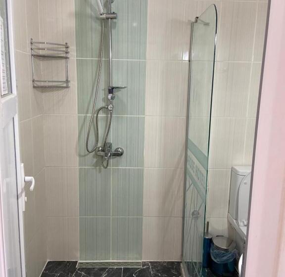 اتاق استاندارد سه نفره, Rose Hotel B&b