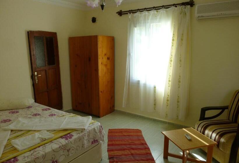 اتاق خانوادگی, Rose Hotel B&b