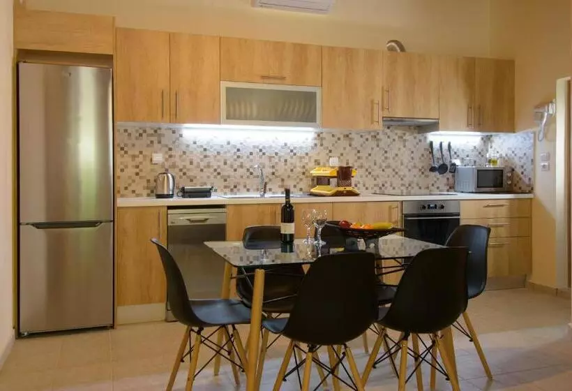2ベッドルーム家族用アパートメント, Ammoudara Beach Hotel Apartments