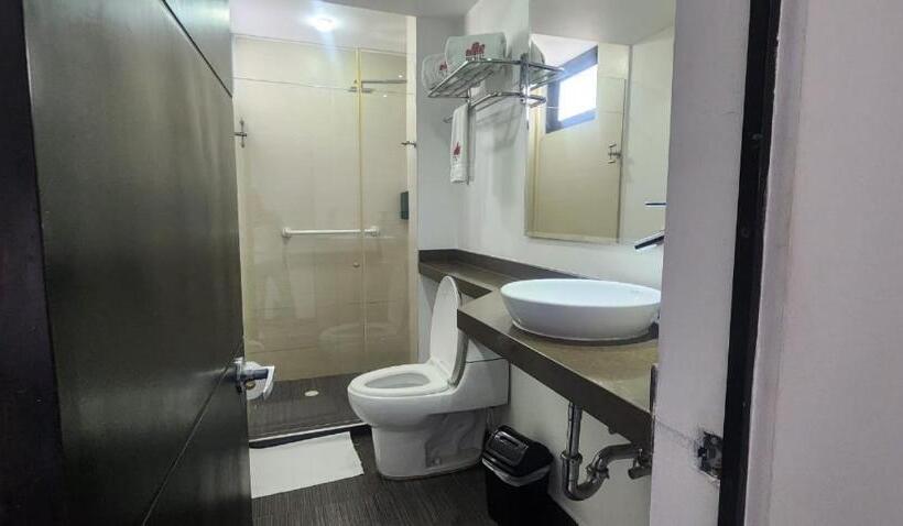 Номер Deluxe, Puerta De San Antonio