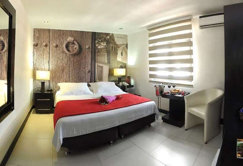 Номер Deluxe, Puerta De San Antonio