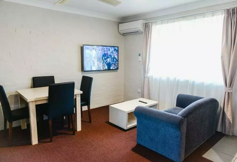 スイート（家族用）, Balan Village Motel