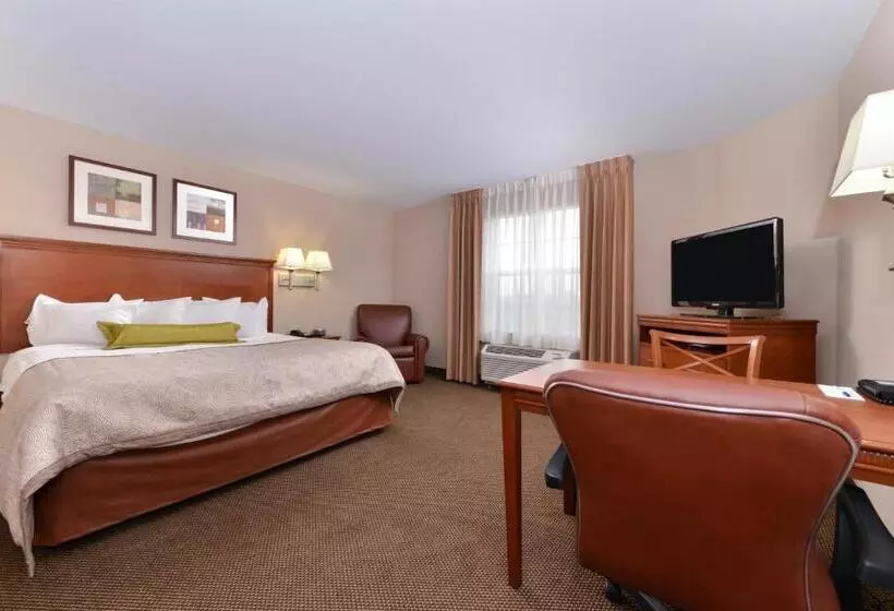 キングサイドベッドのスタンダードワンルーム, Candlewood Suites Elmira Horseheads, An Ihg