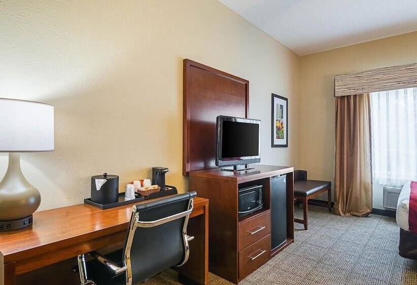 جناح لذوى الاحتياجات الخاصة, Comfort Suites Grayslake Near Libertyville North