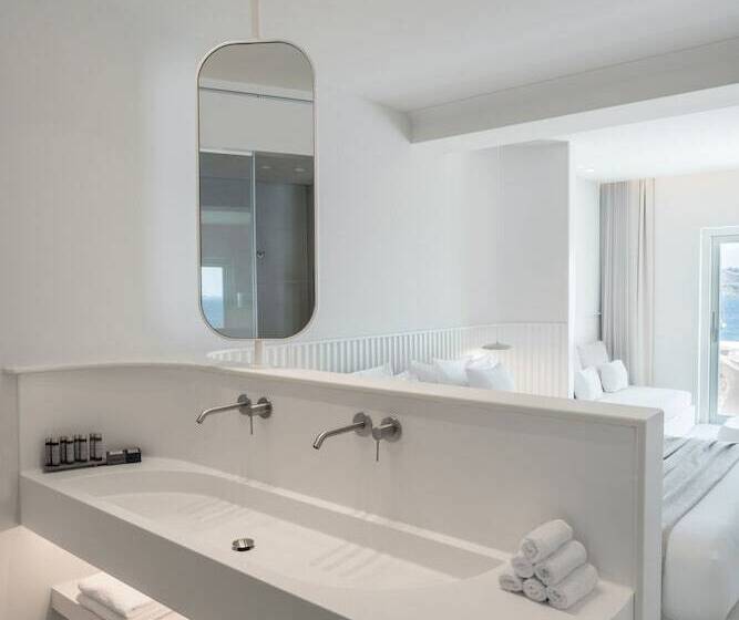 Люкс Superior Вид на Море, Delight Boutique Hotel   Small Luxury Hotels Of The World