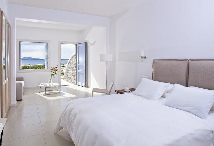 סוויטת סופריור נוף לים, Delight Boutique Hotel   Small Luxury Hotels Of The World