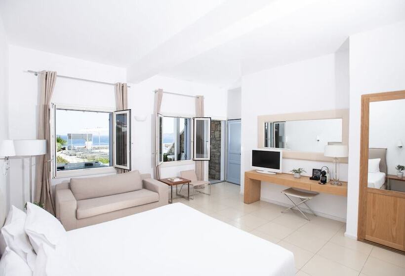 סוויטת דלוקס נוף לים, Delight Boutique Hotel   Small Luxury Hotels Of The World