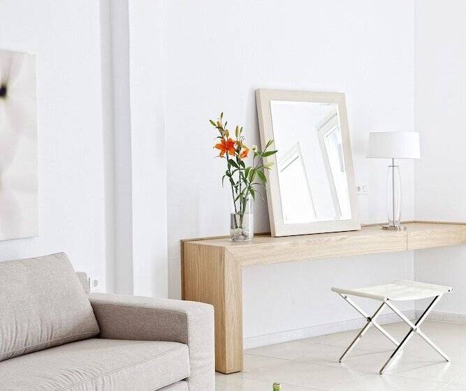 סוויטה עם ג'קוזי, נוף לים, Delight Boutique Hotel   Small Luxury Hotels Of The World