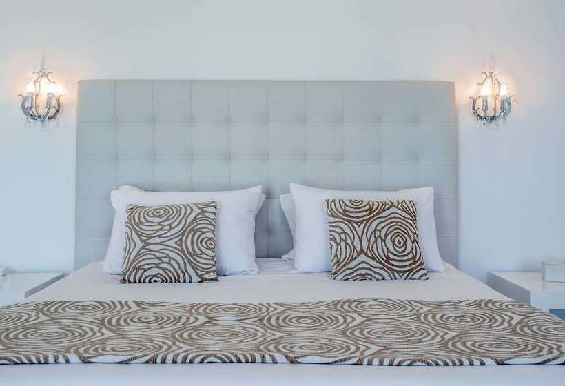 סוויטה עם ג'קוזי, נוף לים, Delight Boutique Hotel   Small Luxury Hotels Of The World