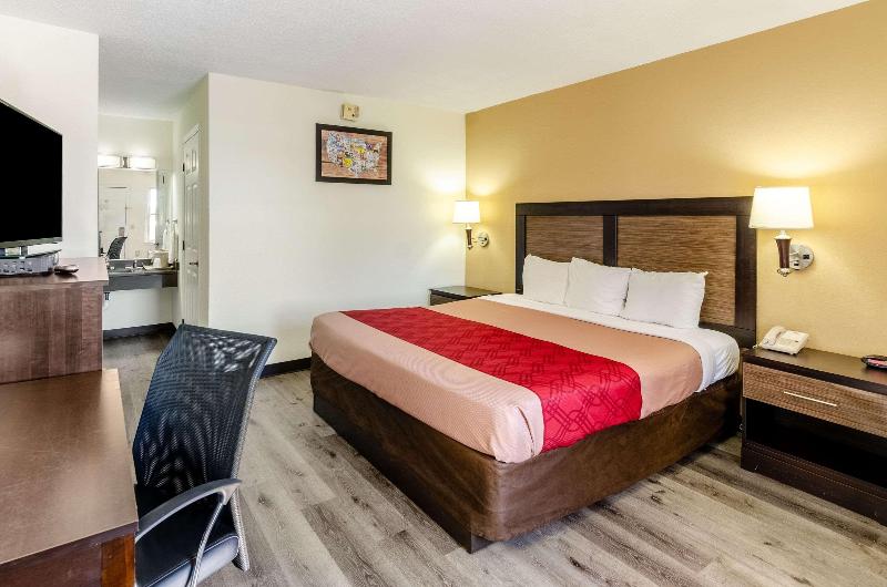 Стандартный Номер Кровать Кинг, Econo Lodge Glade Springs I 81