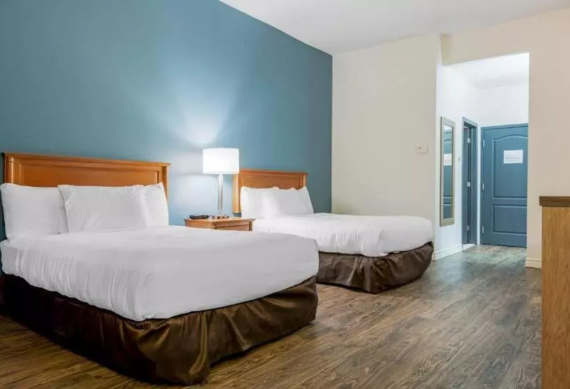 Standard-huone 2 Parivuodetta, Econo Lodge Inn & Suites