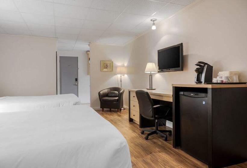 2ダブルベッドのスタンダードルーム, Econo Lodge Inn & Suites