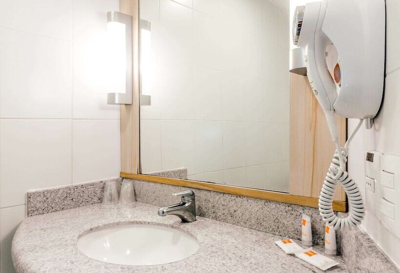 غرفة قياسية, Ibis Concepción