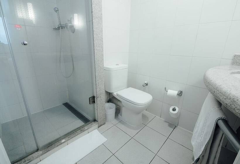 غرفة قياسية, Ibis Concepción