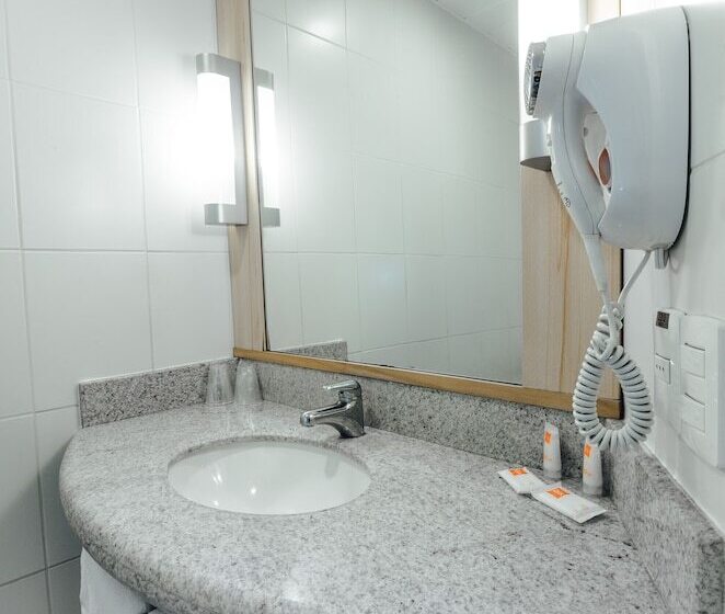 غرفة قياسية, Ibis Concepción