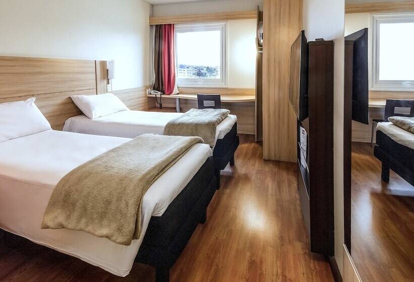 غرفة قياسية, Ibis Concepción