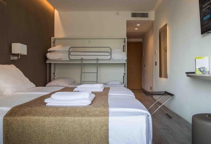 ファミリールーム, International Beach