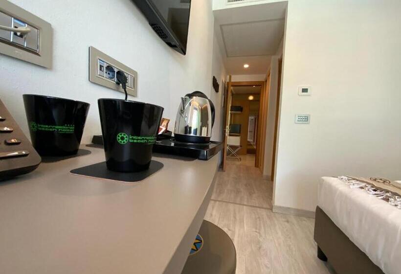 スーペリアファミリールーム, International Beach