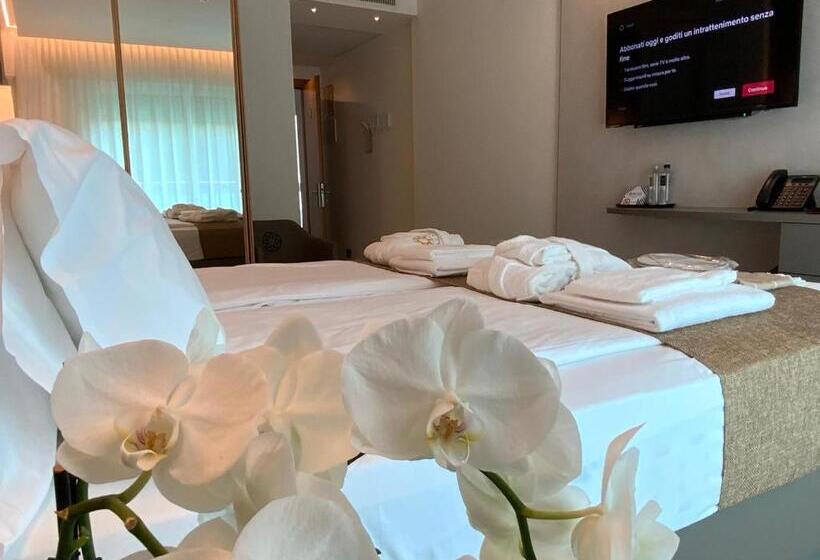 スパアクセス付スタンダードルーム, International Beach