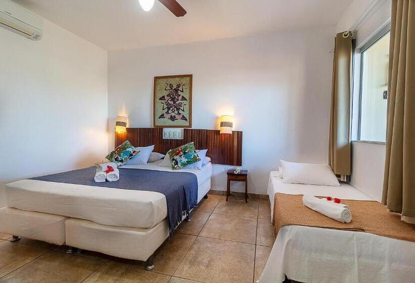 デラックストリプルルーム, Pousada Pe Na Estrada