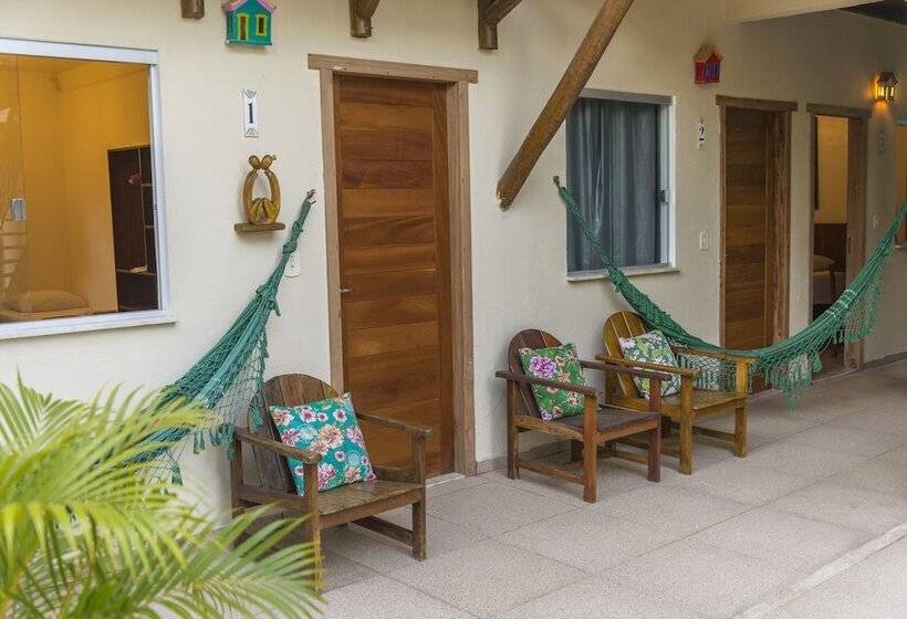 デラックストリプルルーム, Pousada Pe Na Estrada