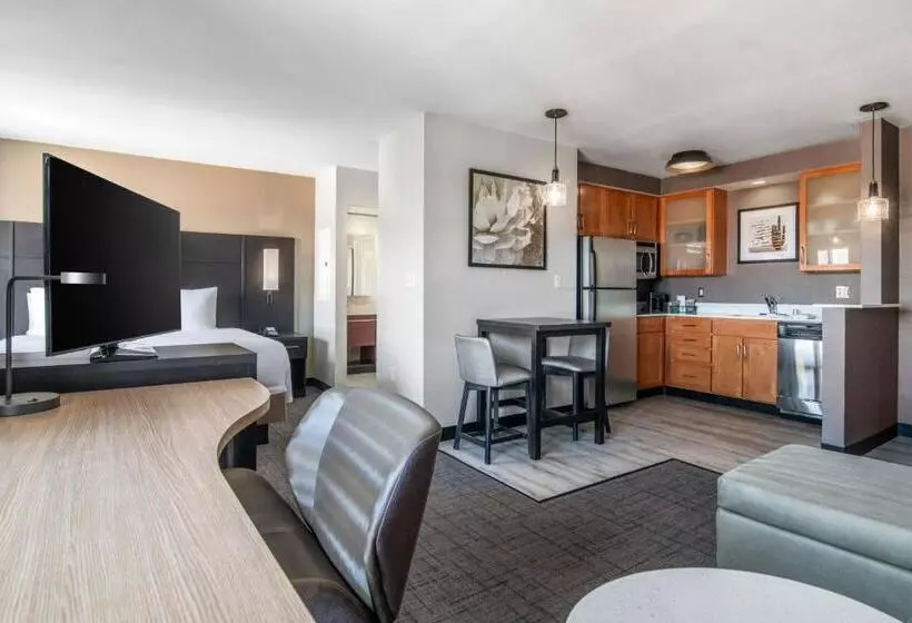 キングサイドベッドのスタンダードワンルーム, Residence Inn Phoenix Glendale Sports & Entertainment District