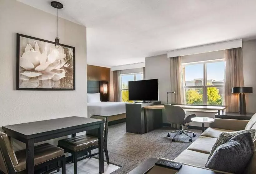 キングサイドベッドのスタンダードワンルーム, Residence Inn Phoenix Glendale Sports & Entertainment District