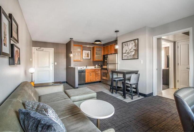 Люкс, Residence Inn Phoenix Glendale Sports & Entertainment District