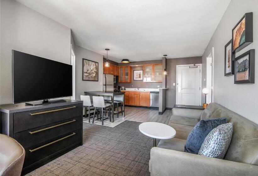 סוויטה, Residence Inn Phoenix Glendale Sports & Entertainment District