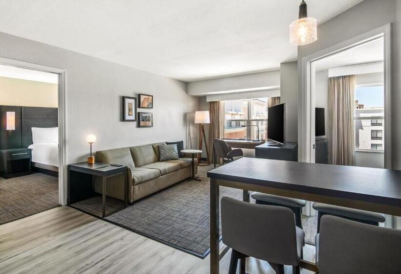 جناح غرفتين نوم, Residence Inn Phoenix Glendale Sports & Entertainment District