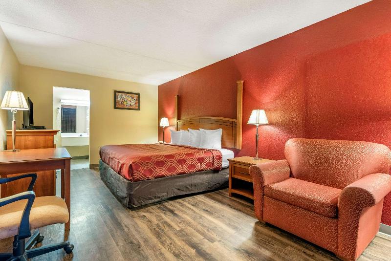 غرفة قياسية سرير كينج, Super 8 By Wyndham Perrysburg Toledo