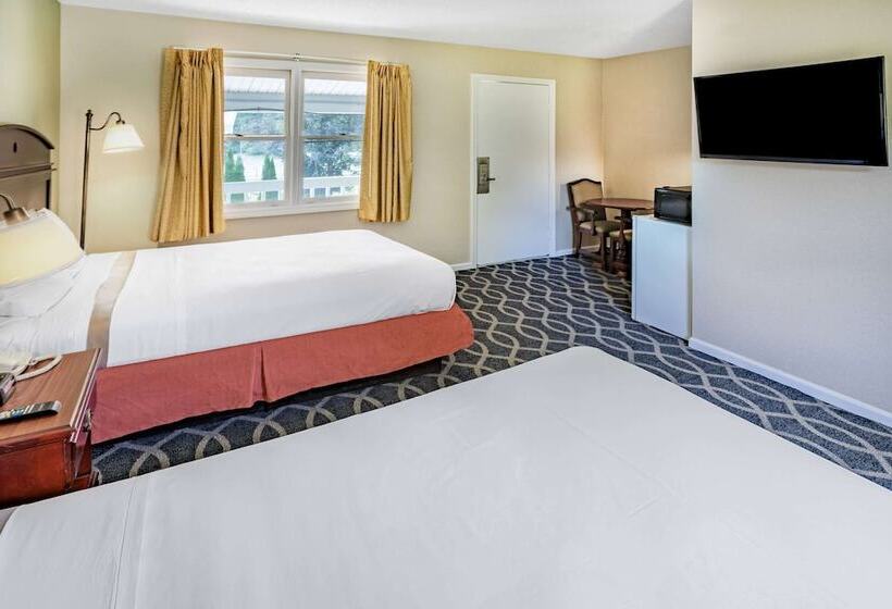 اتاق استاندارد با 2 تخت دوبل, Travelodge By Wyndham Great Barrington Berkshires
