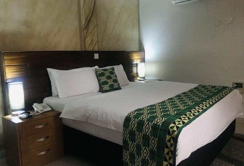 이그제큐티브 룸, Airport West