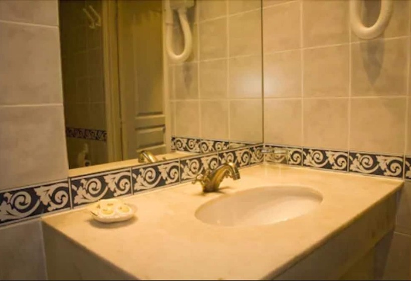 Quarto Estandar, Des 4 Soeurs