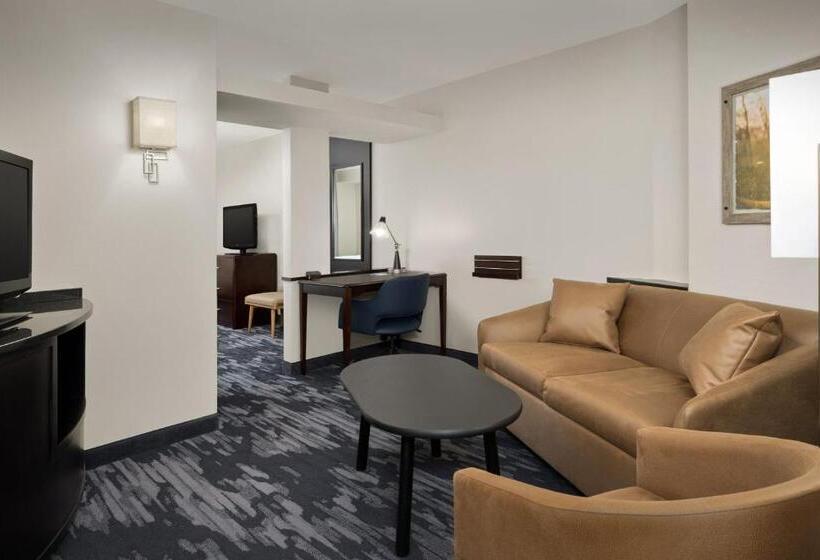 Люкс Кровать Кинг, Fairfield By Marriott Tacoma Puyallup