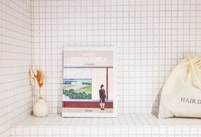 スタンダードルーム, French Theory