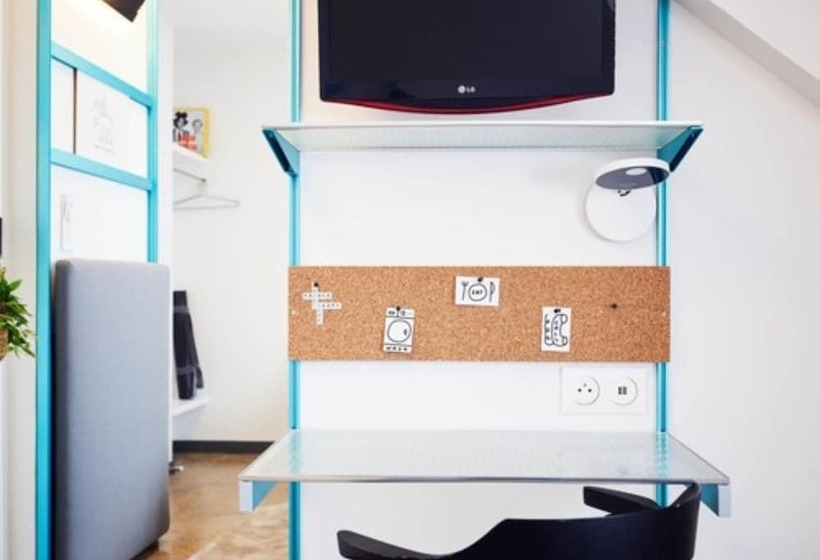 スーペリアシングルルーム, French Theory