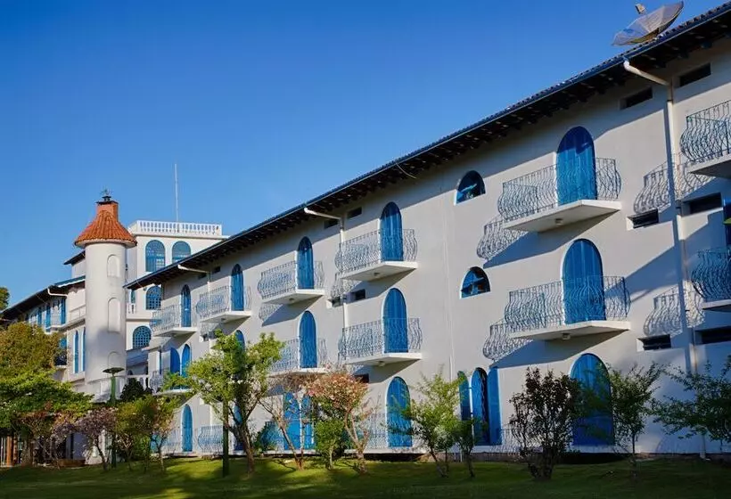 اتاق لوکس چهار تخته, Gramado Palace