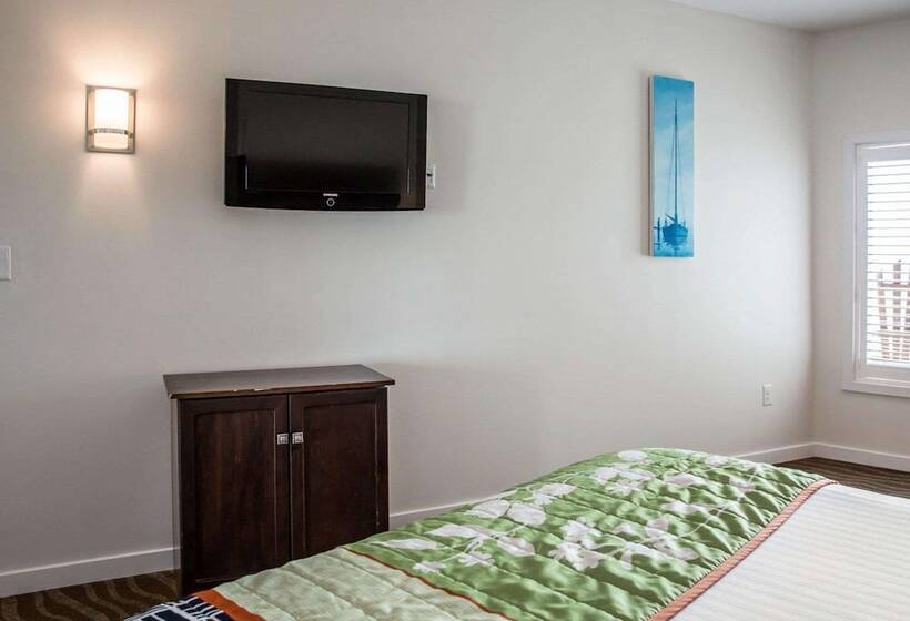 Люкс, Island Inn & Suites, Ascend Hotel Collection